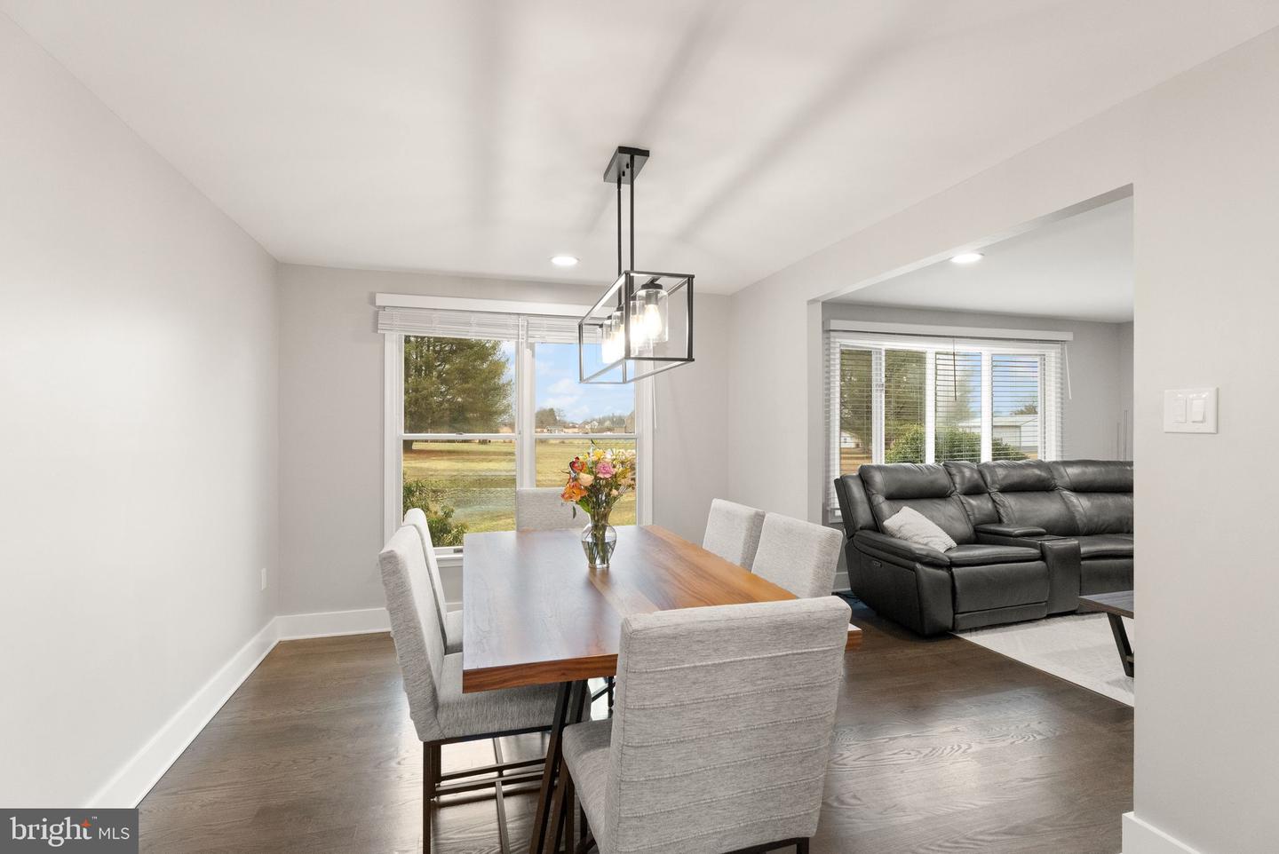 14068 CARRIAGE FORD RD, NOKESVILLE, Virginia 20181, 3 Bedrooms Bedrooms, ,2 BathroomsBathrooms,Residential,For sale,14068 CARRIAGE FORD RD,VAPW2113110 MLS # VAPW2113110