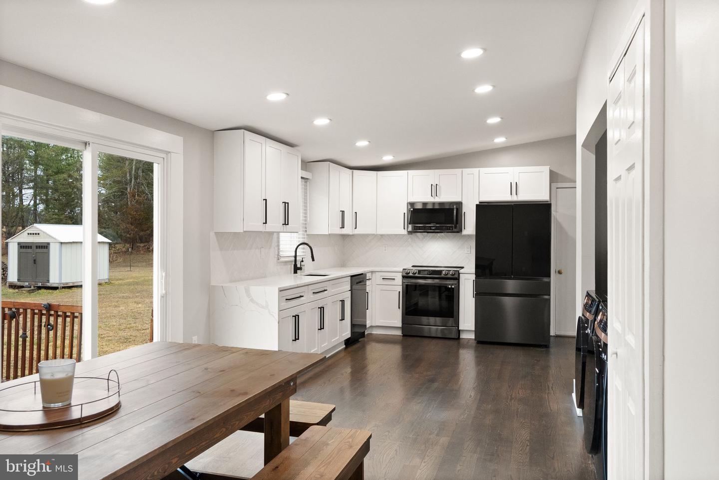 14068 CARRIAGE FORD RD, NOKESVILLE, Virginia 20181, 3 Bedrooms Bedrooms, ,2 BathroomsBathrooms,Residential,For sale,14068 CARRIAGE FORD RD,VAPW2113110 MLS # VAPW2113110