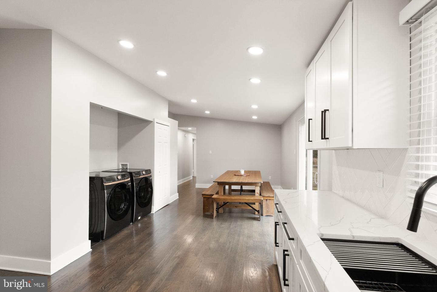 14068 CARRIAGE FORD RD, NOKESVILLE, Virginia 20181, 3 Bedrooms Bedrooms, ,2 BathroomsBathrooms,Residential,For sale,14068 CARRIAGE FORD RD,VAPW2113110 MLS # VAPW2113110