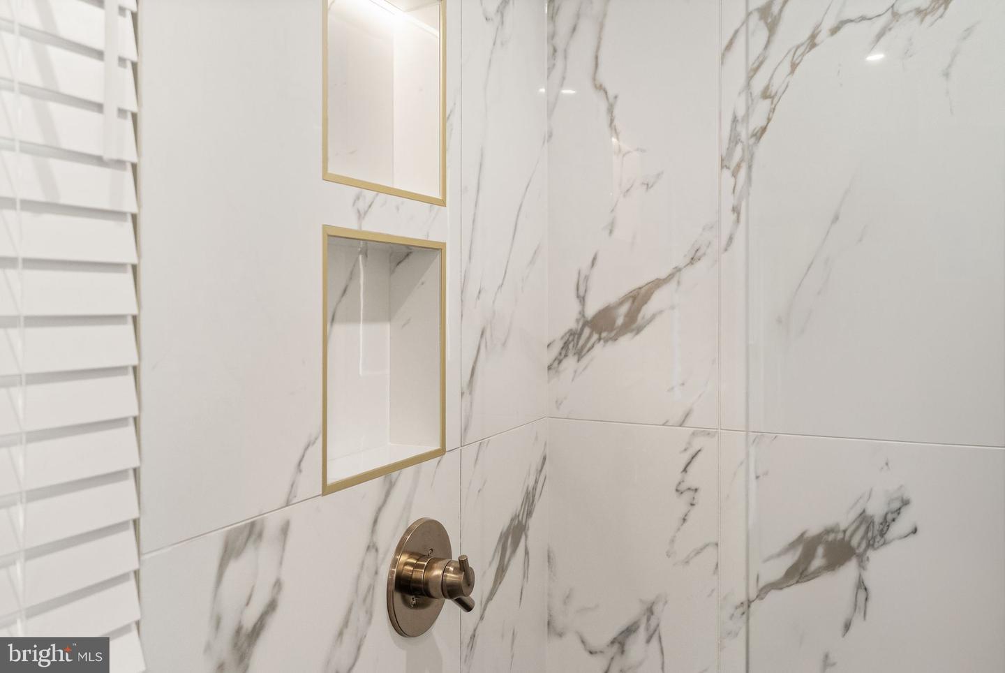 14068 CARRIAGE FORD RD, NOKESVILLE, Virginia 20181, 3 Bedrooms Bedrooms, ,2 BathroomsBathrooms,Residential,For sale,14068 CARRIAGE FORD RD,VAPW2113110 MLS # VAPW2113110