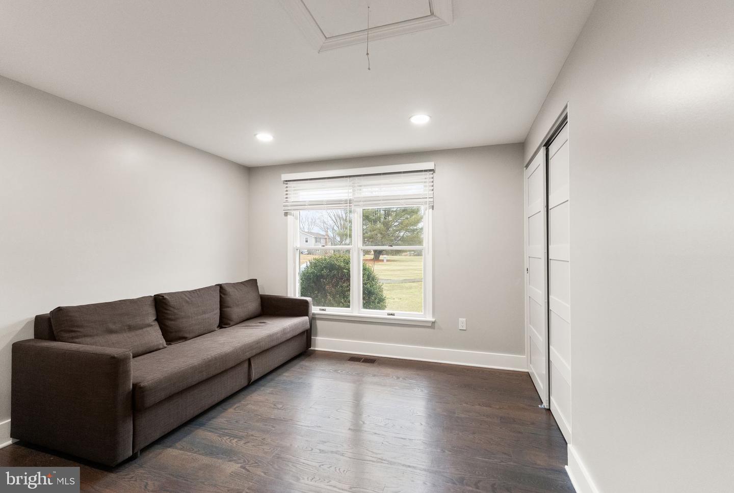 14068 CARRIAGE FORD RD, NOKESVILLE, Virginia 20181, 3 Bedrooms Bedrooms, ,2 BathroomsBathrooms,Residential,For sale,14068 CARRIAGE FORD RD,VAPW2113110 MLS # VAPW2113110