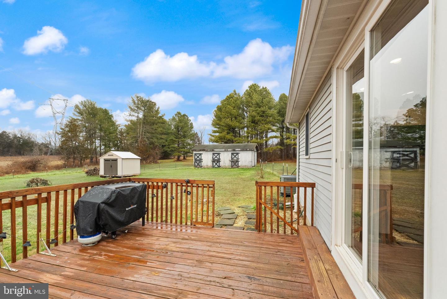 14068 CARRIAGE FORD RD, NOKESVILLE, Virginia 20181, 3 Bedrooms Bedrooms, ,2 BathroomsBathrooms,Residential,For sale,14068 CARRIAGE FORD RD,VAPW2113110 MLS # VAPW2113110