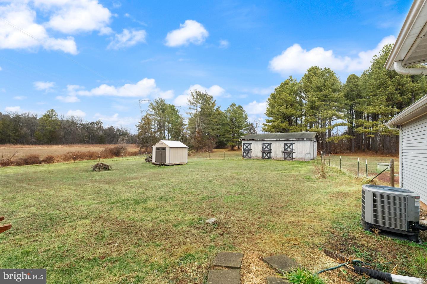 14068 CARRIAGE FORD RD, NOKESVILLE, Virginia 20181, 3 Bedrooms Bedrooms, ,2 BathroomsBathrooms,Residential,For sale,14068 CARRIAGE FORD RD,VAPW2113110 MLS # VAPW2113110