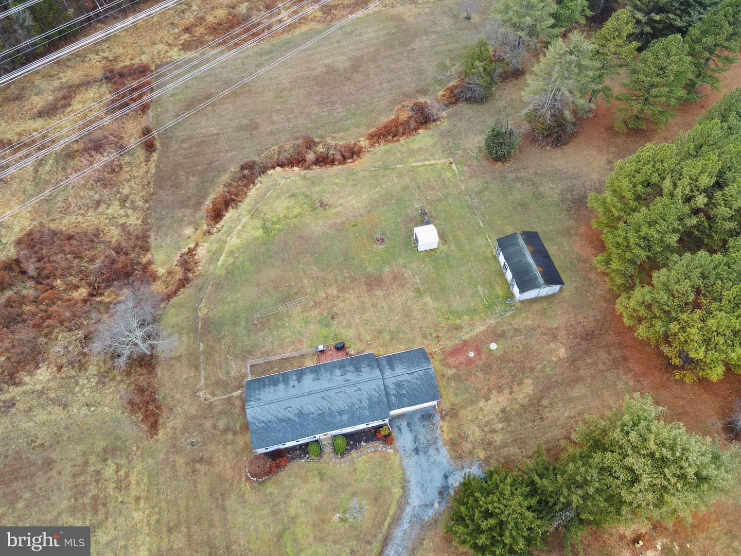 14068 CARRIAGE FORD RD, NOKESVILLE, Virginia 20181, 3 Bedrooms Bedrooms, ,2 BathroomsBathrooms,Residential,For sale,14068 CARRIAGE FORD RD,VAPW2113110 MLS # VAPW2113110