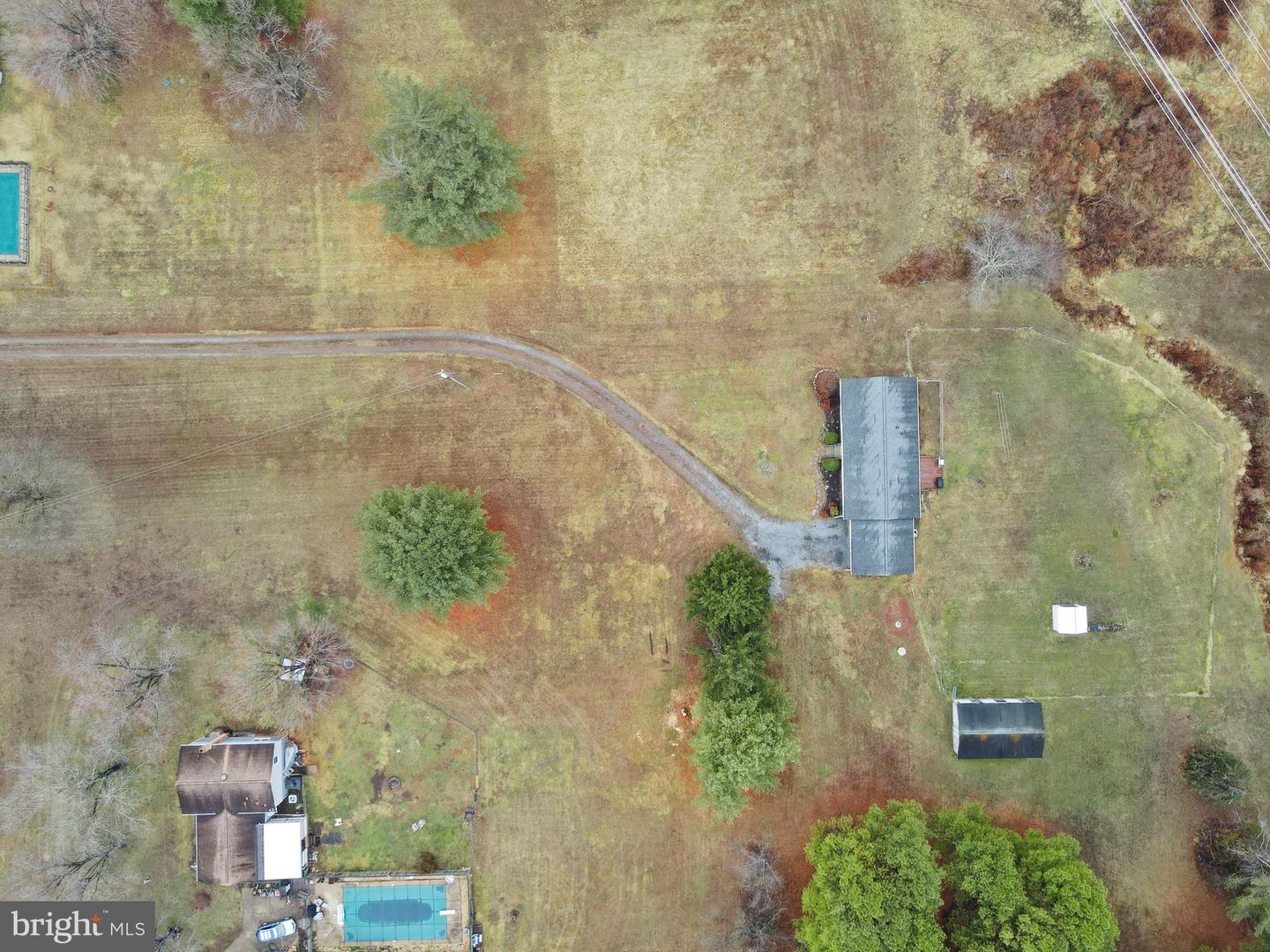 14068 CARRIAGE FORD RD, NOKESVILLE, Virginia 20181, 3 Bedrooms Bedrooms, ,2 BathroomsBathrooms,Residential,For sale,14068 CARRIAGE FORD RD,VAPW2113110 MLS # VAPW2113110