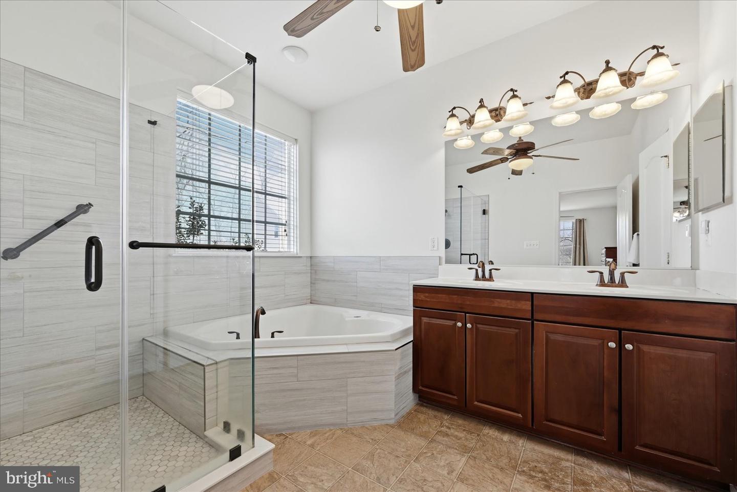 35164 MARSHALL CT, LOCUST GROVE, Virginia 22508, 3 Bedrooms Bedrooms, ,3 BathroomsBathrooms,Residential,For sale,35164 MARSHALL CT,VAOR2013402 MLS # VAOR2013402