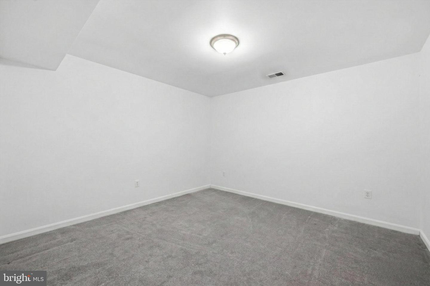 35164 MARSHALL CT, LOCUST GROVE, Virginia 22508, 3 Bedrooms Bedrooms, ,3 BathroomsBathrooms,Residential,For sale,35164 MARSHALL CT,VAOR2013402 MLS # VAOR2013402