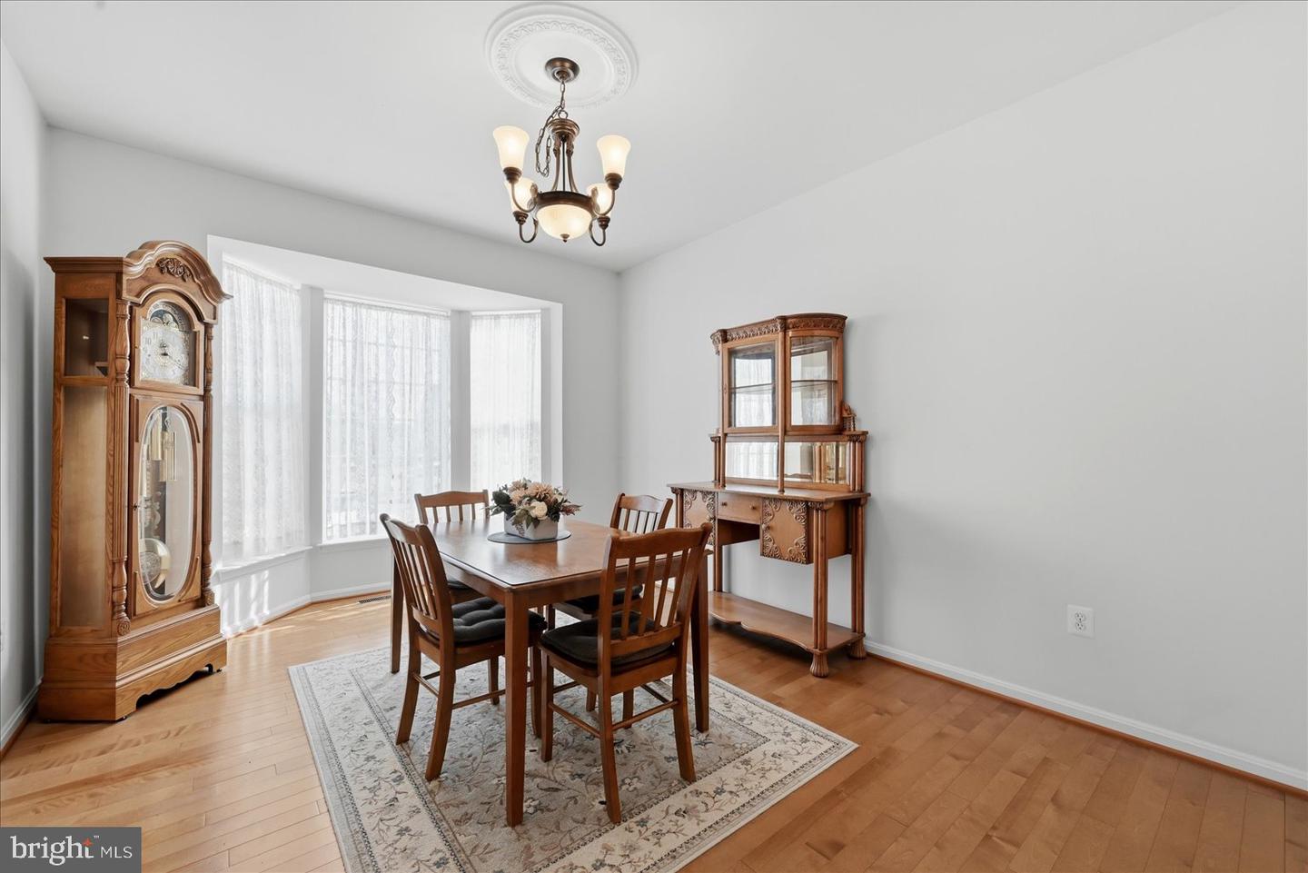 35164 MARSHALL CT, LOCUST GROVE, Virginia 22508, 3 Bedrooms Bedrooms, ,3 BathroomsBathrooms,Residential,For sale,35164 MARSHALL CT,VAOR2013402 MLS # VAOR2013402