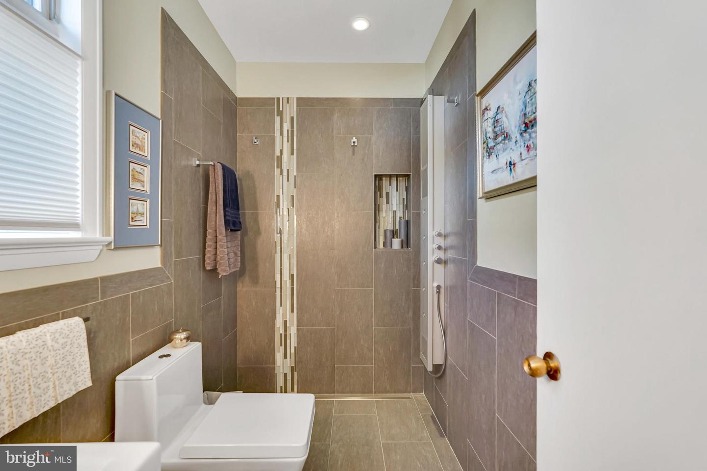 1755 UPSHUR ST NW, WASHINGTON, District Of Columbia 20011, 6 Bedrooms Bedrooms, ,4 BathroomsBathrooms,Residential,For sale,1755 UPSHUR ST NW,DCDC2247486 MLS # DCDC2247486