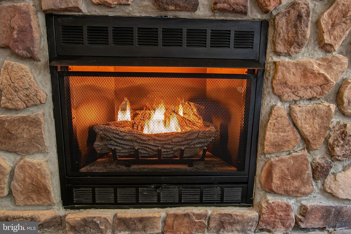 17183 CORDER RD, ELKWOOD, Virginia 22718, 5 Bedrooms Bedrooms, ,4 BathroomsBathrooms,Residential,For sale,17183 CORDER RD,VACU2012756 MLS # VACU2012756