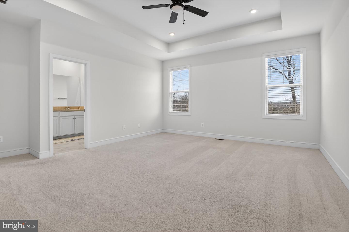 153 LEATHER FLOWER DR, LAKE FREDERICK, Virginia 22630, 4 Bedrooms Bedrooms, ,3 BathroomsBathrooms,Residential,For sale,153 LEATHER FLOWER DR,VAFV2039754 MLS # VAFV2039754