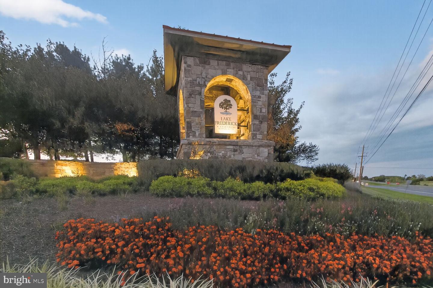 153 LEATHER FLOWER DR, LAKE FREDERICK, Virginia 22630, 4 Bedrooms Bedrooms, ,3 BathroomsBathrooms,Residential,For sale,153 LEATHER FLOWER DR,VAFV2039754 MLS # VAFV2039754