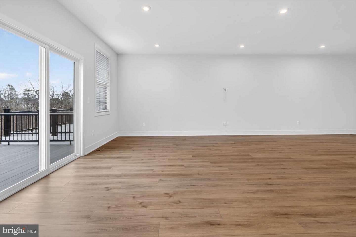 153 LEATHER FLOWER DR, LAKE FREDERICK, Virginia 22630, 4 Bedrooms Bedrooms, ,3 BathroomsBathrooms,Residential,For sale,153 LEATHER FLOWER DR,VAFV2039754 MLS # VAFV2039754