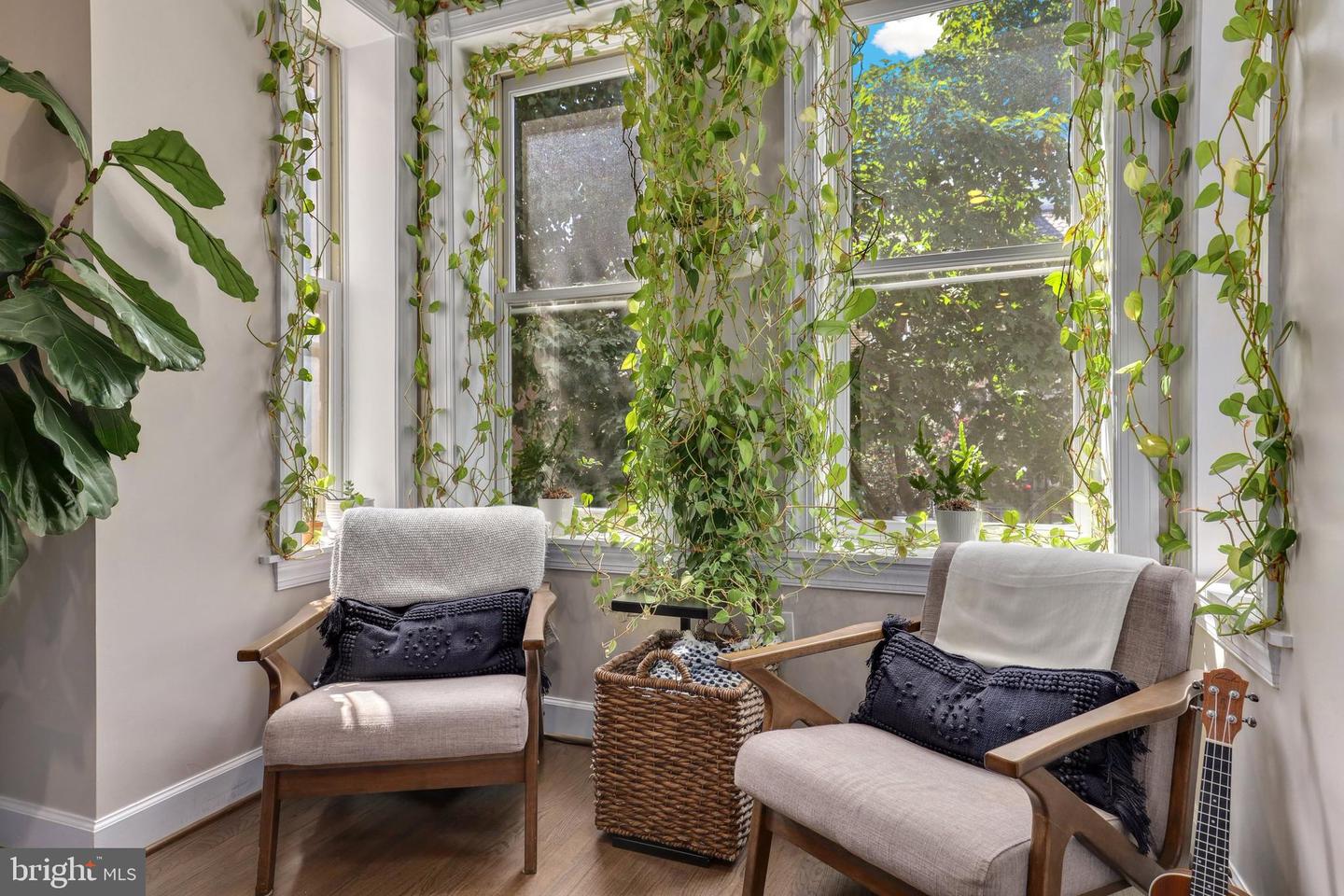 1747 WILLARD ST NW #2, WASHINGTON, District Of Columbia 20009, 2 Bedrooms Bedrooms, ,2 BathroomsBathrooms,Residential,For sale,1747 WILLARD ST NW #2,DCDC2247584 MLS # DCDC2247584