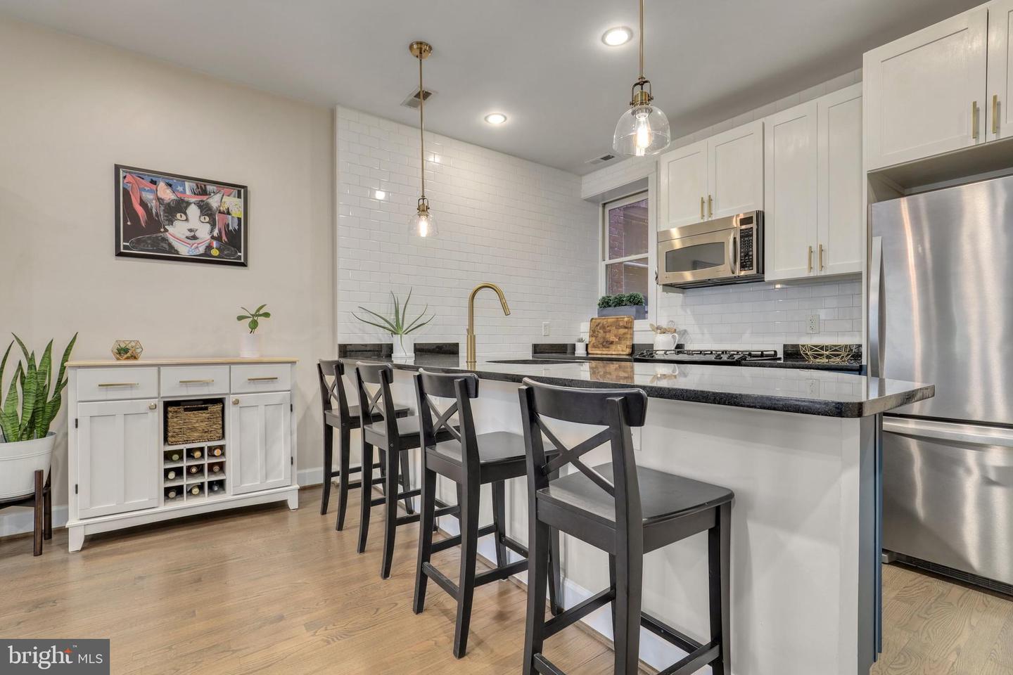 1747 WILLARD ST NW #2, WASHINGTON, District Of Columbia 20009, 2 Bedrooms Bedrooms, ,2 BathroomsBathrooms,Residential,For sale,1747 WILLARD ST NW #2,DCDC2247584 MLS # DCDC2247584