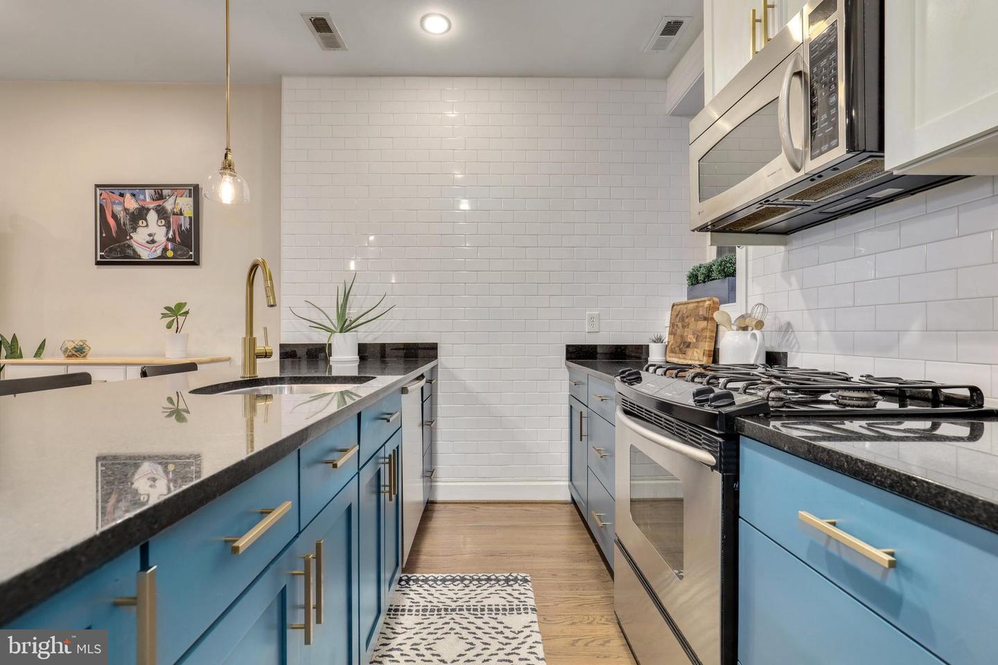 1747 WILLARD ST NW #2, WASHINGTON, District Of Columbia 20009, 2 Bedrooms Bedrooms, ,2 BathroomsBathrooms,Residential,For sale,1747 WILLARD ST NW #2,DCDC2247584 MLS # DCDC2247584