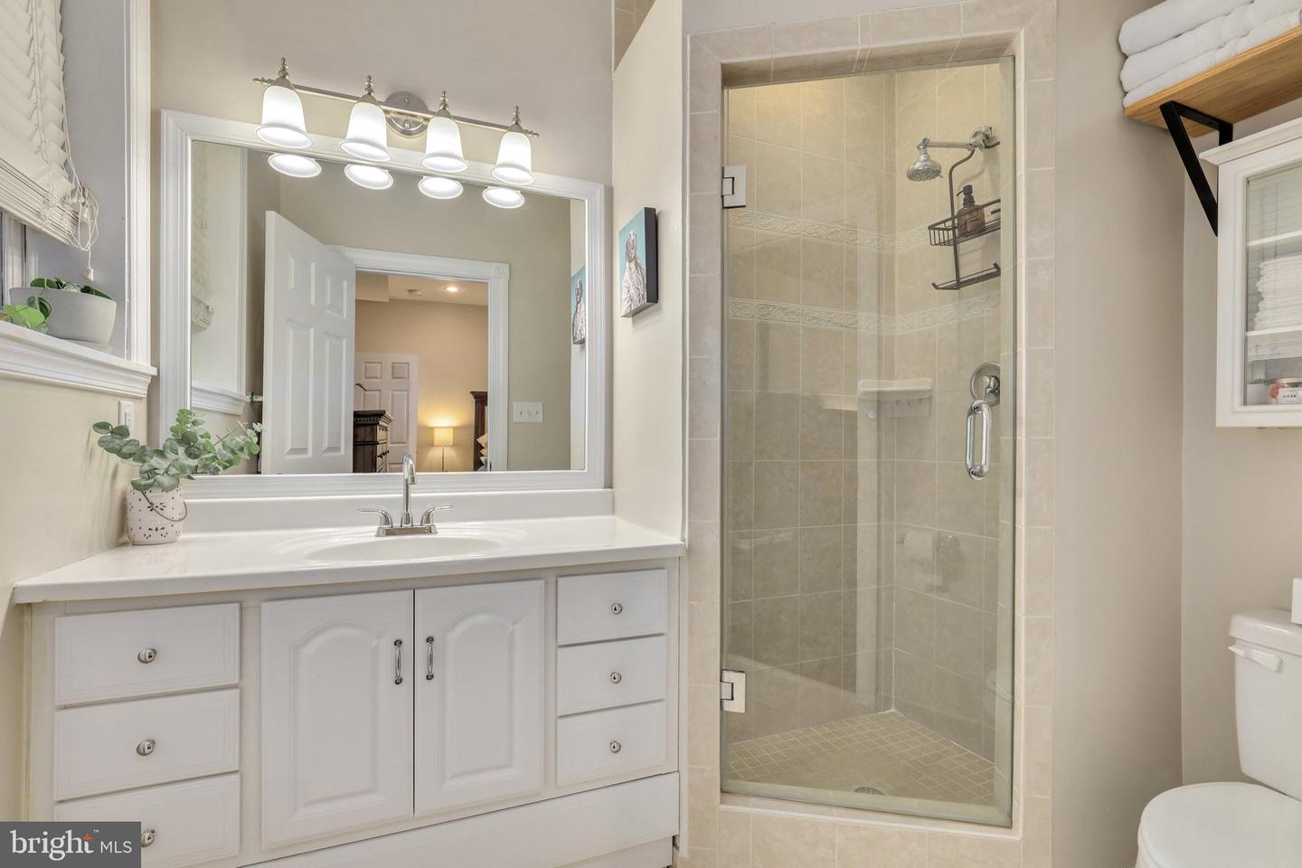 1747 WILLARD ST NW #2, WASHINGTON, District Of Columbia 20009, 2 Bedrooms Bedrooms, ,2 BathroomsBathrooms,Residential,For sale,1747 WILLARD ST NW #2,DCDC2247584 MLS # DCDC2247584