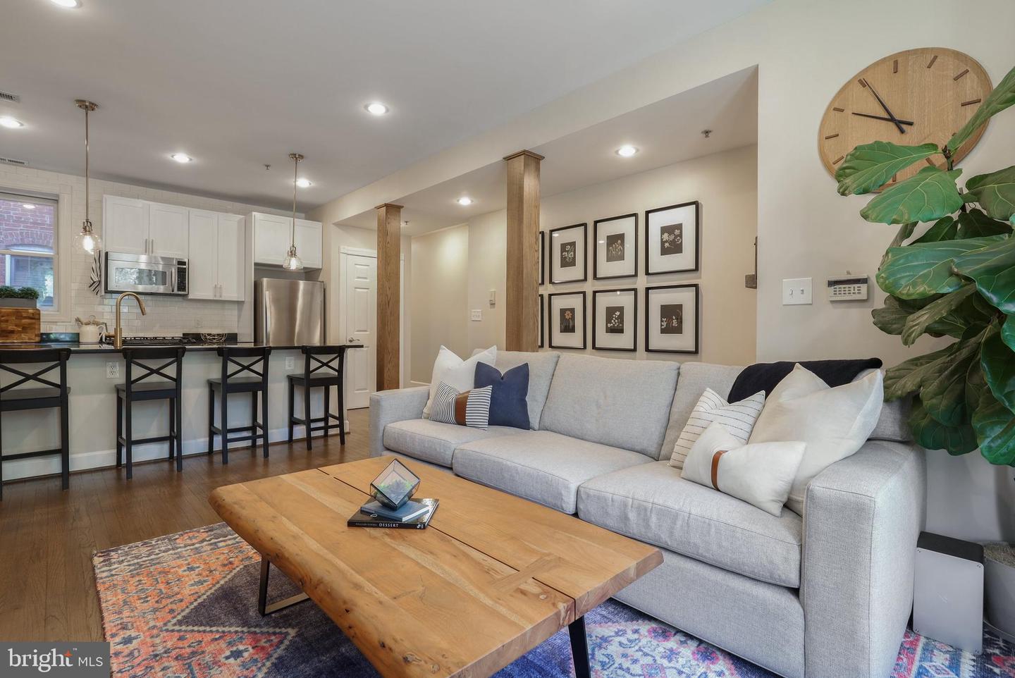 1747 WILLARD ST NW #2, WASHINGTON, District Of Columbia 20009, 2 Bedrooms Bedrooms, ,2 BathroomsBathrooms,Residential,For sale,1747 WILLARD ST NW #2,DCDC2247584 MLS # DCDC2247584