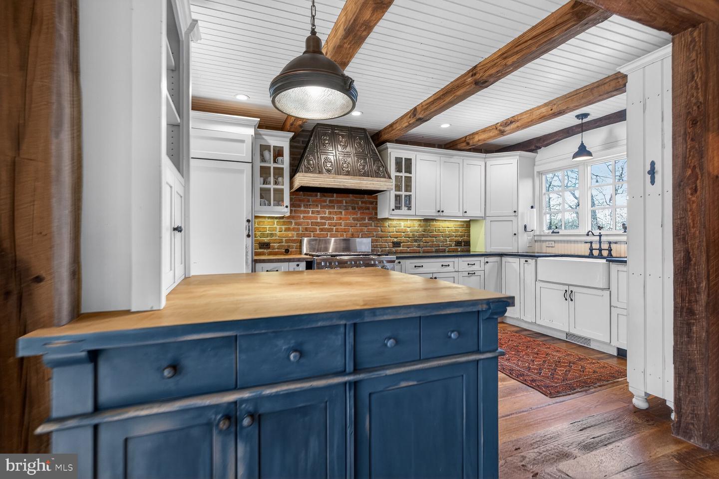 17651 RAVEN ROCKS RD, BLUEMONT, Virginia 20135, 3 Bedrooms Bedrooms, 9 Rooms Rooms,2 BathroomsBathrooms,Residential,For sale,17651 RAVEN ROCKS RD,VACL2006534 MLS # VACL2006534 17651 RAVEN ROCKS RD, BLUEMONT, Virginia 20135, 3 Bedrooms Bedrooms, 9 Rooms Rooms,2 BathroomsBathrooms,Residential,For sale,17651 RAVEN ROCKS RD,VACL2006534 MLS # VACL2006534