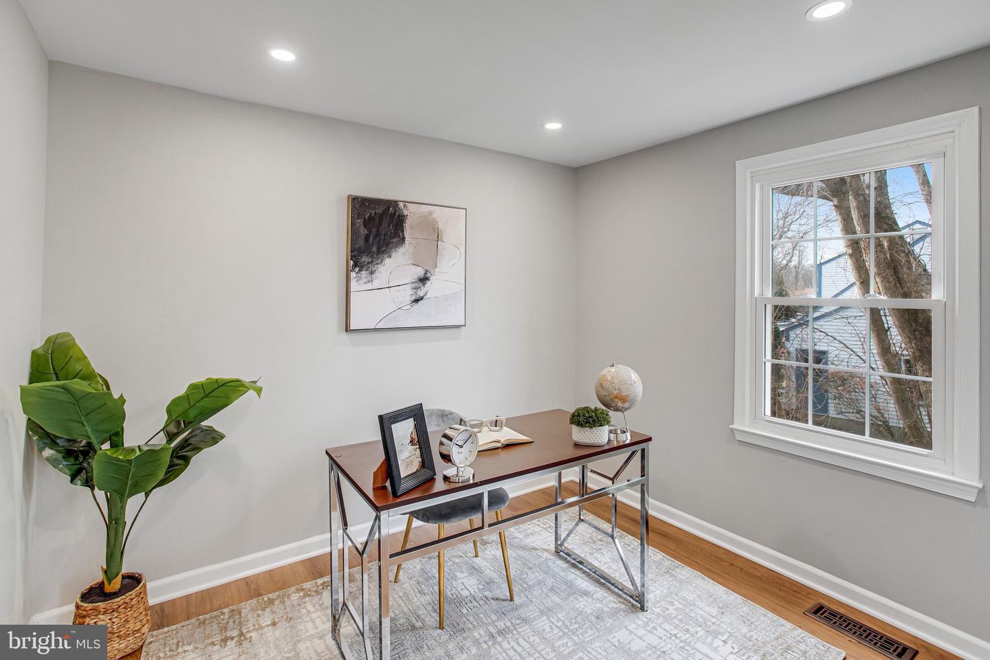 9824 FOSBAK DR, VIENNA, Virginia 22182, 4 Bedrooms Bedrooms, ,3 BathroomsBathrooms,Residential,For sale,9824 FOSBAK DR,VAFX2292752 MLS # VAFX2292752