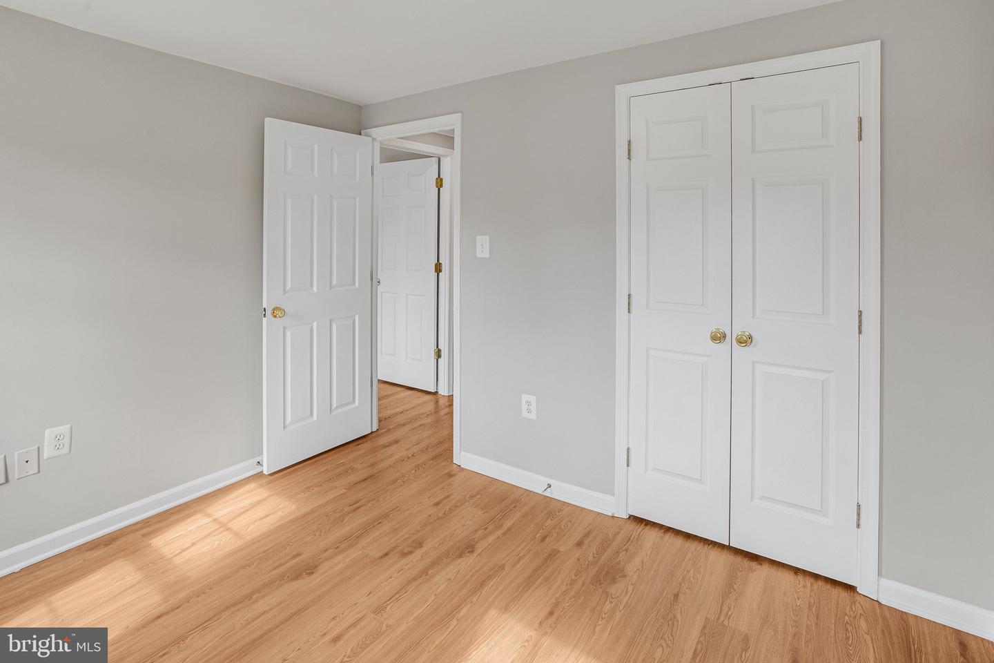 9824 FOSBAK DR, VIENNA, Virginia 22182, 4 Bedrooms Bedrooms, ,3 BathroomsBathrooms,Residential,For sale,9824 FOSBAK DR,VAFX2292752 MLS # VAFX2292752