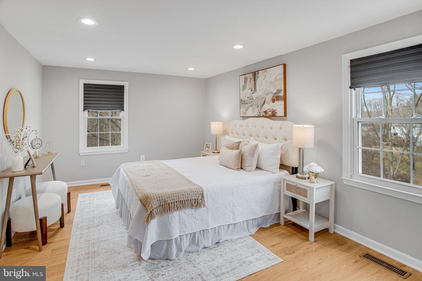 9824 FOSBAK DR, VIENNA, Virginia 22182, 4 Bedrooms Bedrooms, ,3 BathroomsBathrooms,Residential,For sale,9824 FOSBAK DR,VAFX2292752 MLS # VAFX2292752