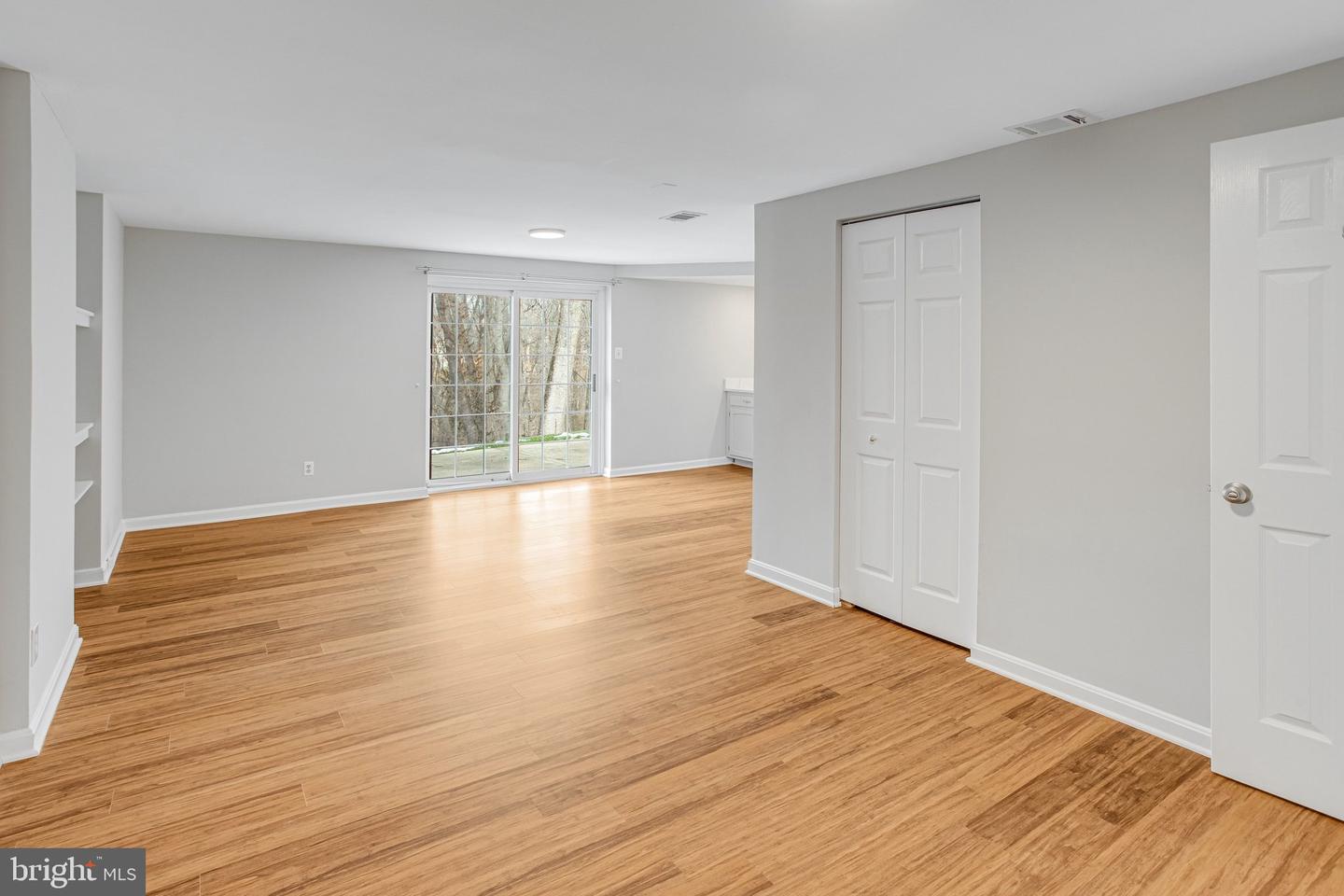 9824 FOSBAK DR, VIENNA, Virginia 22182, 4 Bedrooms Bedrooms, ,3 BathroomsBathrooms,Residential,For sale,9824 FOSBAK DR,VAFX2292752 MLS # VAFX2292752