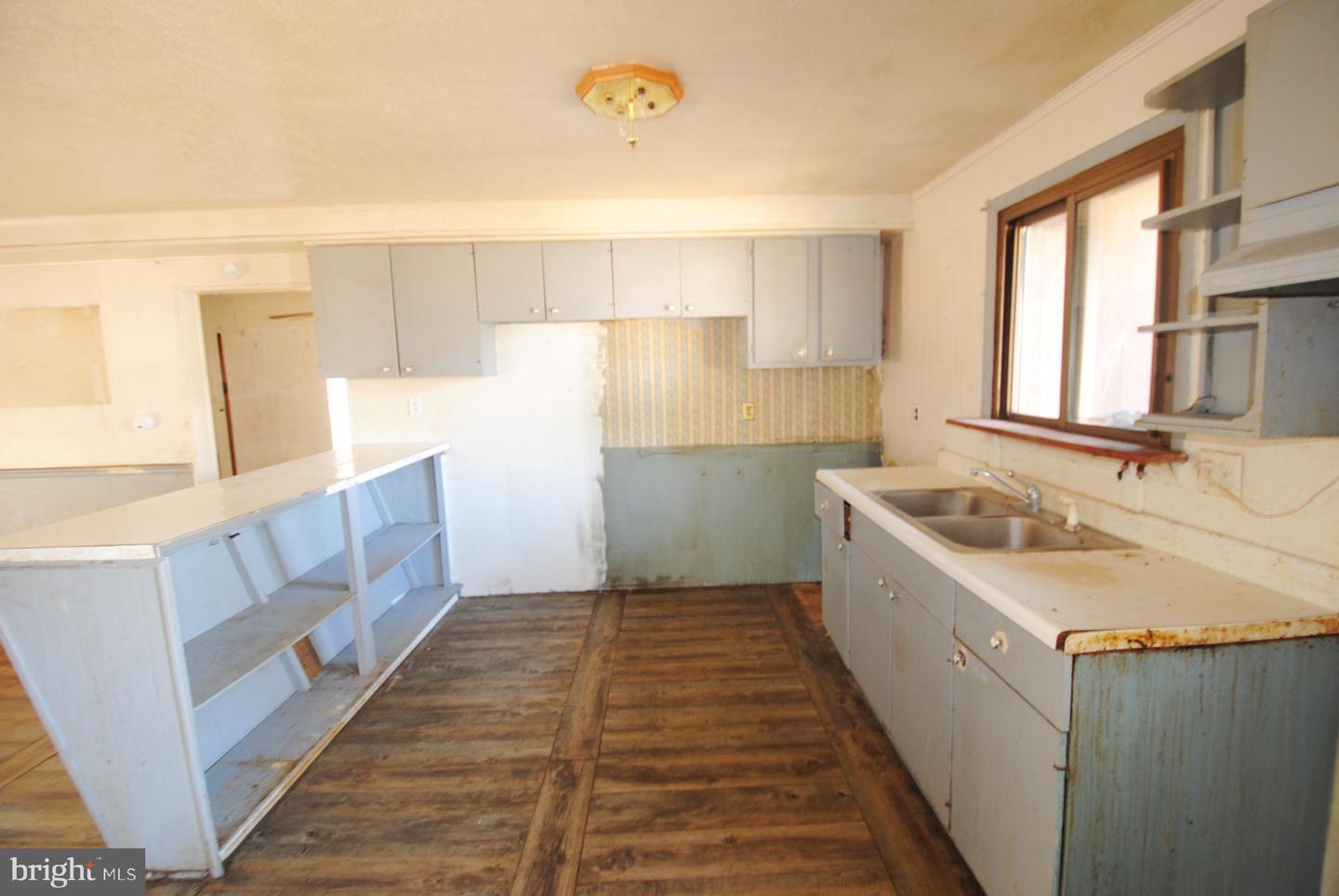 411 CARDINAL DR, FRONT ROYAL, Virginia 22630, 3 Bedrooms Bedrooms, ,1 BathroomBathrooms,Residential,For sale,411 CARDINAL DR,VAWR2013522 MLS # VAWR2013522 411 CARDINAL DR, FRONT ROYAL, Virginia 22630, 3 Bedrooms Bedrooms, ,1 BathroomBathrooms,Residential,For sale,411 CARDINAL DR,VAWR2013522 MLS # VAWR2013522