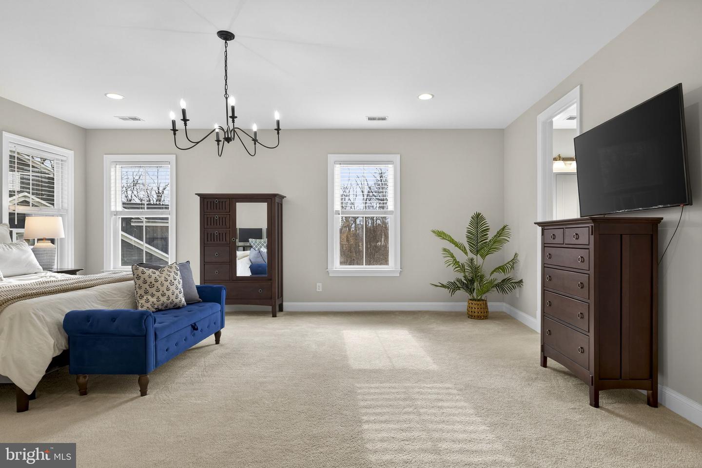 25453 QUADRILLE CT, ALDIE, Virginia 20105, 6 Bedrooms Bedrooms, ,5 BathroomsBathrooms,Residential,For sale,25453 QUADRILLE CT,VALO2116774 MLS # VALO2116774