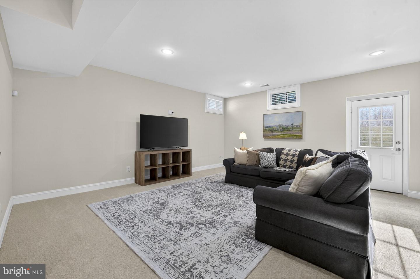 25453 QUADRILLE CT, ALDIE, Virginia 20105, 6 Bedrooms Bedrooms, ,5 BathroomsBathrooms,Residential,For sale,25453 QUADRILLE CT,VALO2116774 MLS # VALO2116774