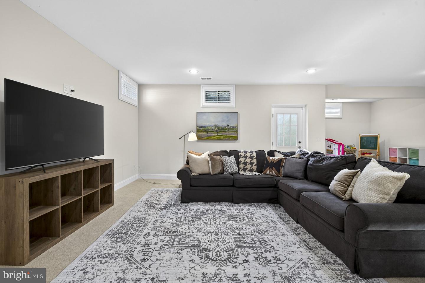 25453 QUADRILLE CT, ALDIE, Virginia 20105, 6 Bedrooms Bedrooms, ,5 BathroomsBathrooms,Residential,For sale,25453 QUADRILLE CT,VALO2116774 MLS # VALO2116774