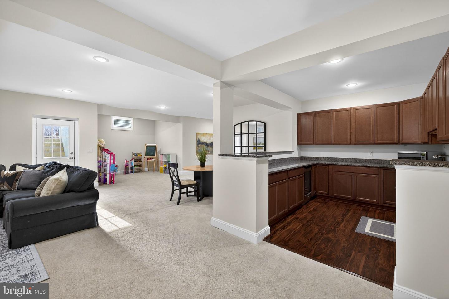 25453 QUADRILLE CT, ALDIE, Virginia 20105, 6 Bedrooms Bedrooms, ,5 BathroomsBathrooms,Residential,For sale,25453 QUADRILLE CT,VALO2116774 MLS # VALO2116774