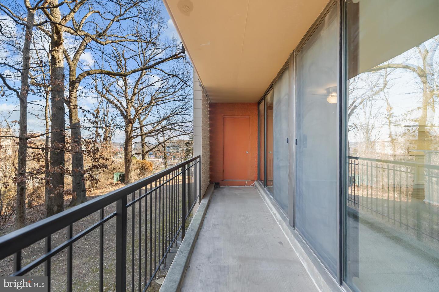 8 S VAN DORN ST #203, ALEXANDRIA, Virginia 22304, 1 Bedroom Bedrooms, ,1 BathroomBathrooms,Residential,For sale,8 S VAN DORN ST #203,VAAX2054522 MLS # VAAX2054522