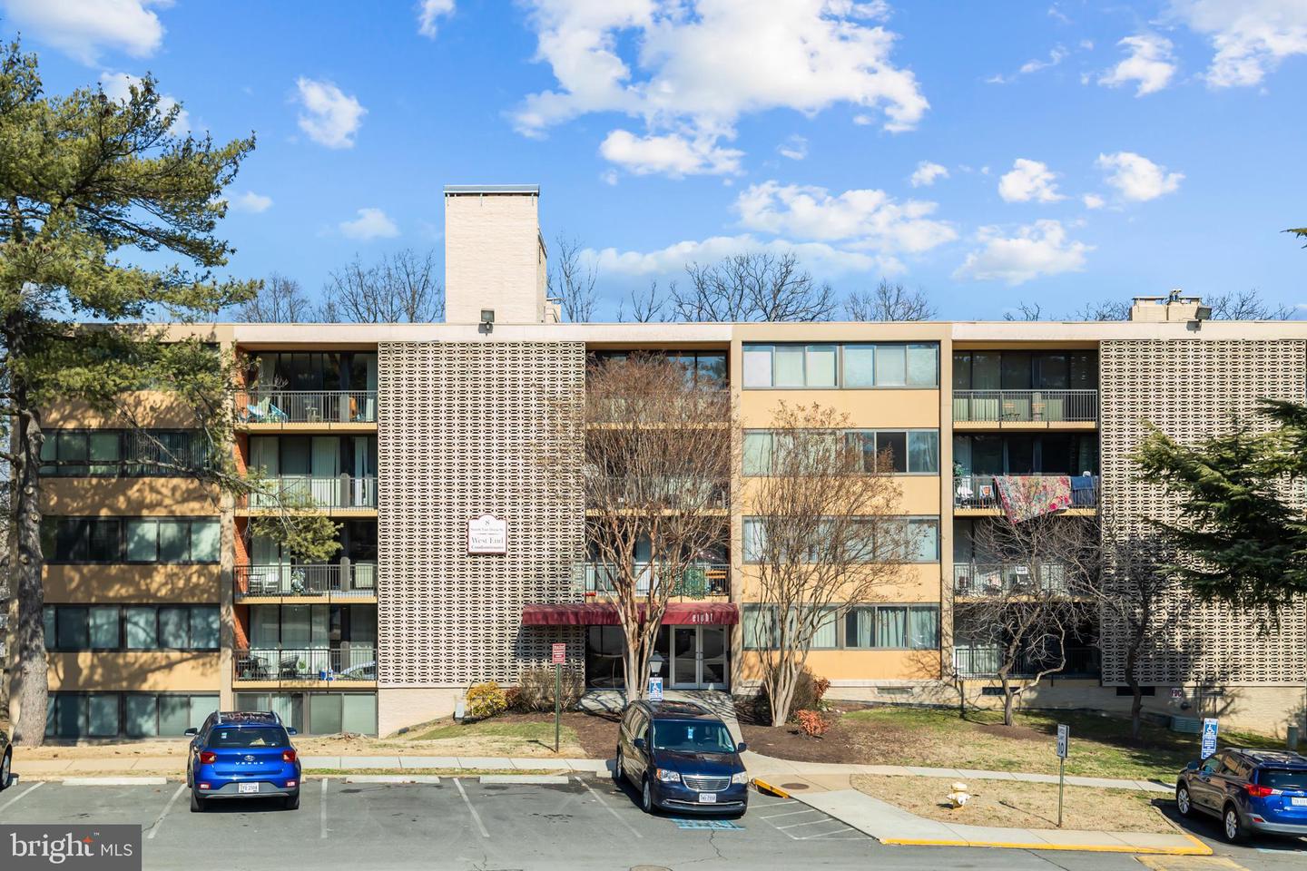 8 S VAN DORN ST #203, ALEXANDRIA, Virginia 22304, 1 Bedroom Bedrooms, ,1 BathroomBathrooms,Residential,For sale,8 S VAN DORN ST #203,VAAX2054522 MLS # VAAX2054522