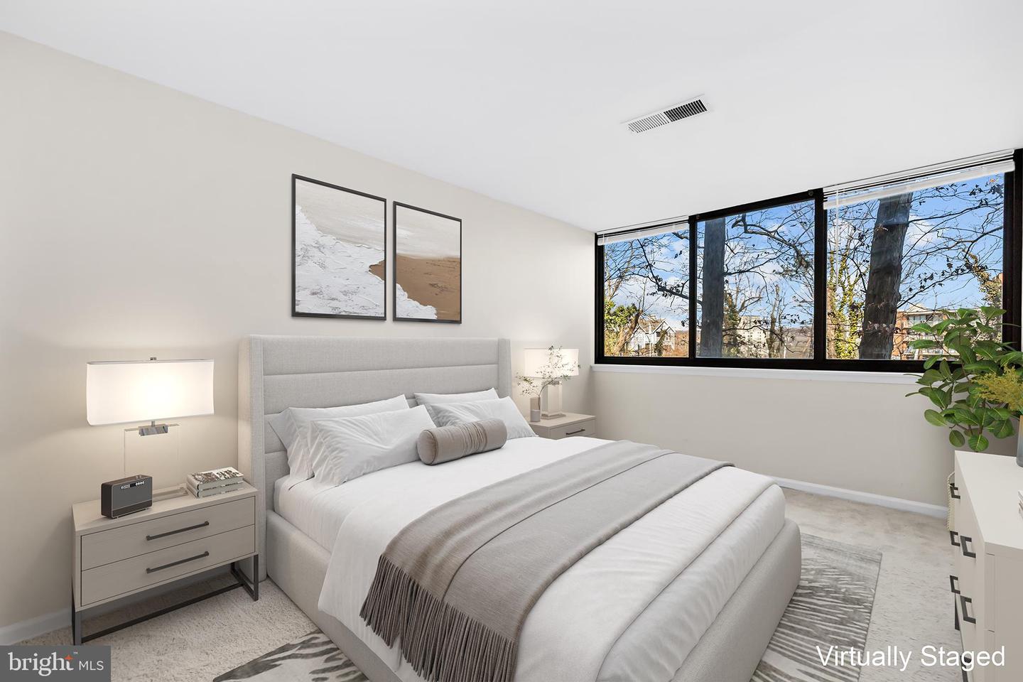 8 S VAN DORN ST #203, ALEXANDRIA, Virginia 22304, 1 Bedroom Bedrooms, ,1 BathroomBathrooms,Residential,For sale,8 S VAN DORN ST #203,VAAX2054522 MLS # VAAX2054522