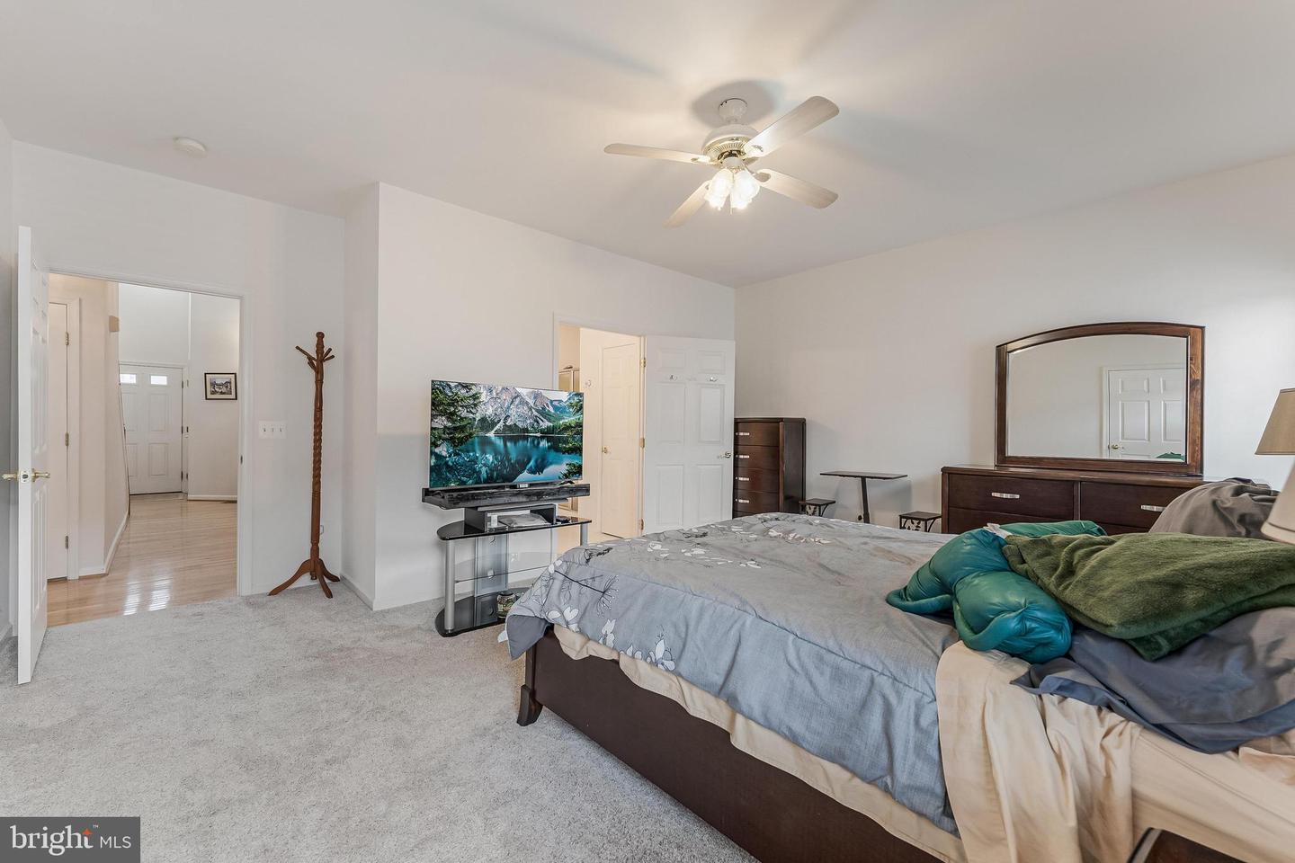 44472 TYRONE TER, ASHBURN, Virginia 20147, 3 Bedrooms Bedrooms, ,2 BathroomsBathrooms,Residential,For sale,44472 TYRONE TER,VALO2116800 MLS # VALO2116800