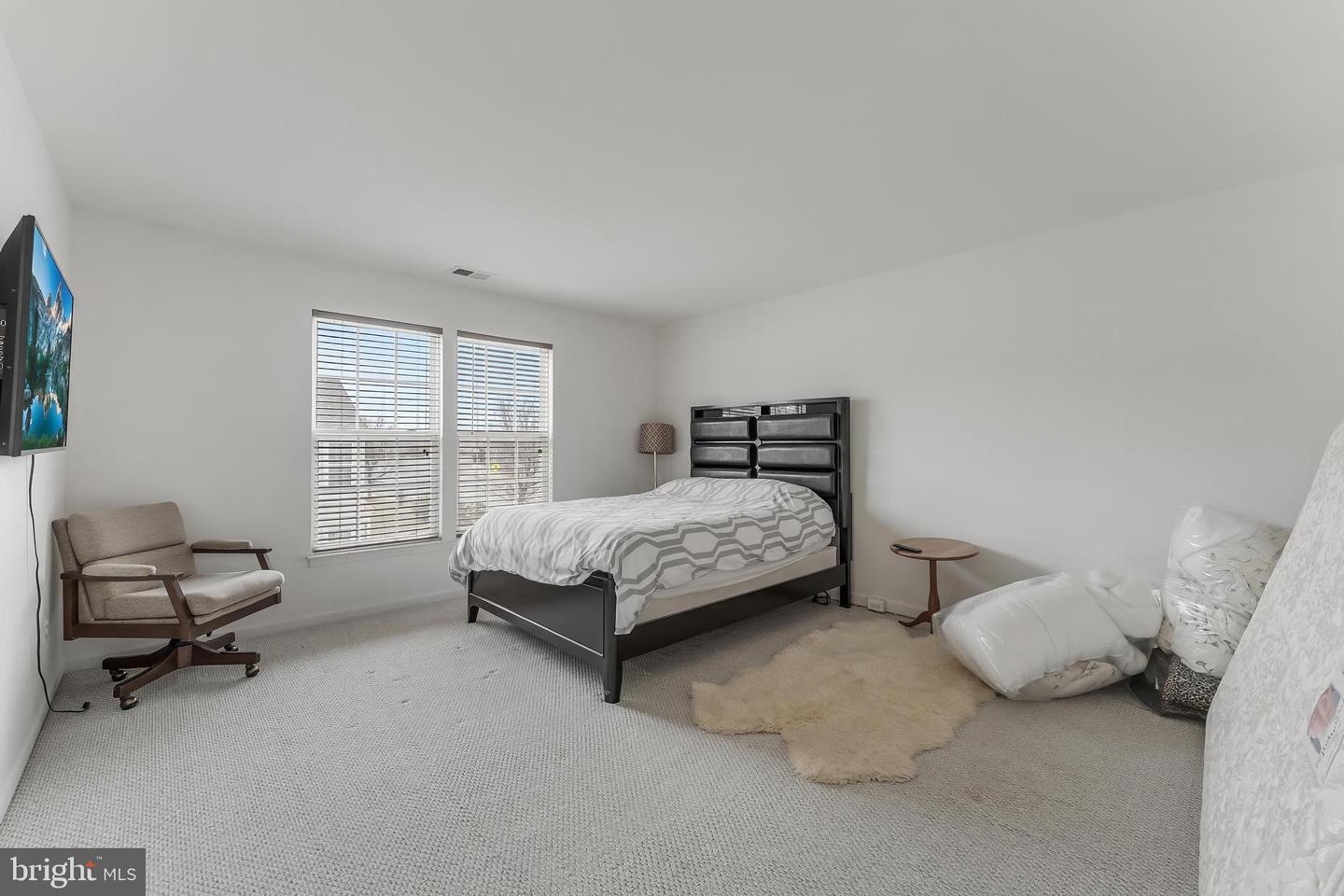 44472 TYRONE TER, ASHBURN, Virginia 20147, 3 Bedrooms Bedrooms, ,2 BathroomsBathrooms,Residential,For sale,44472 TYRONE TER,VALO2116800 MLS # VALO2116800