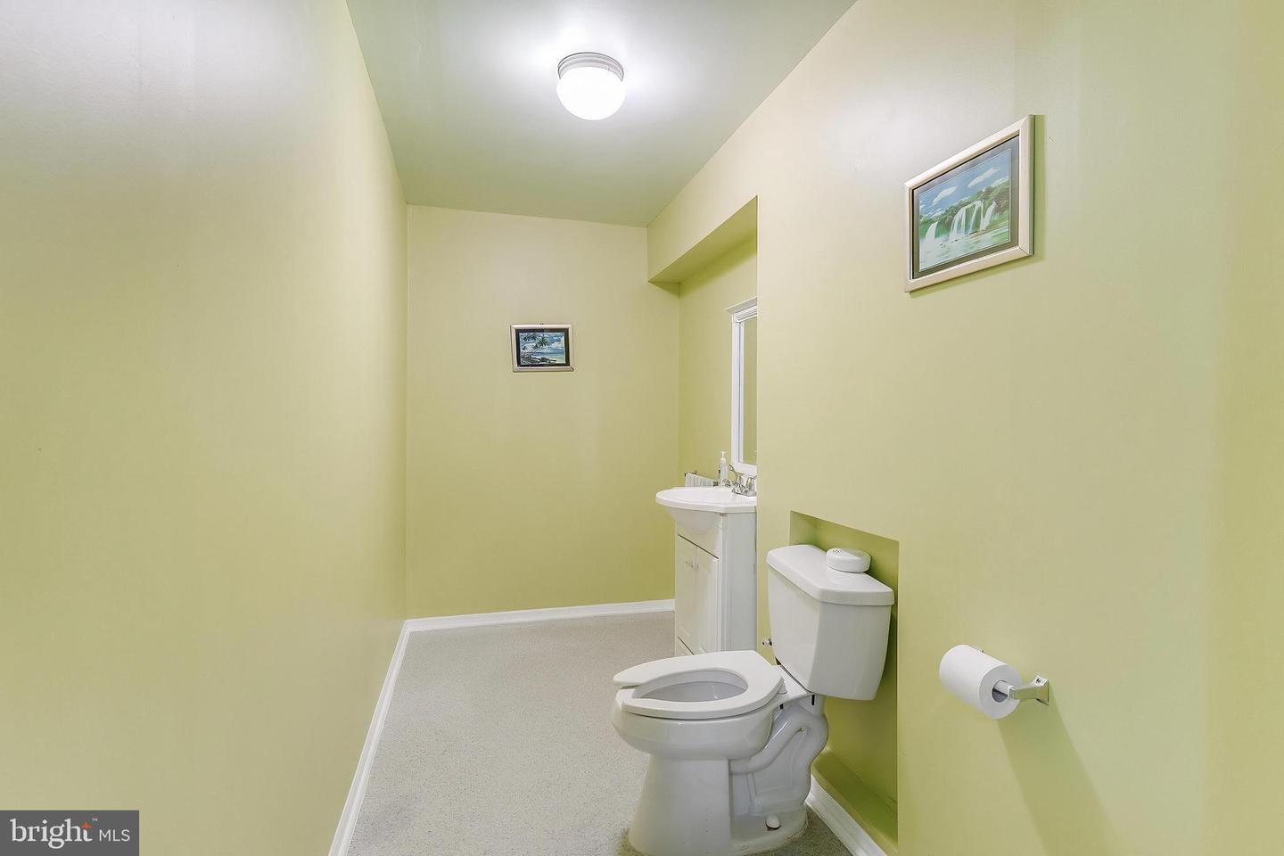 44472 TYRONE TER, ASHBURN, Virginia 20147, 3 Bedrooms Bedrooms, ,2 BathroomsBathrooms,Residential,For sale,44472 TYRONE TER,VALO2116800 MLS # VALO2116800