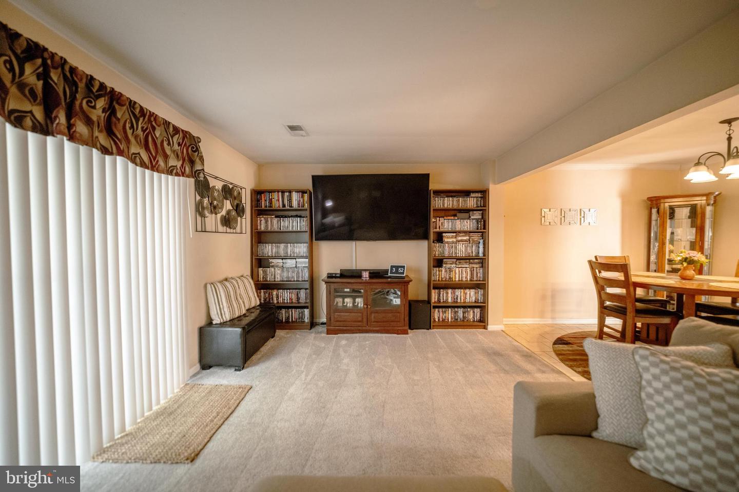 4667 CHARLTON CT, WOODBRIDGE, Virginia 22193, 3 Bedrooms Bedrooms, ,1 BathroomBathrooms,Residential,For sale,4667 CHARLTON CT,VAPW2113376 MLS # VAPW2113376