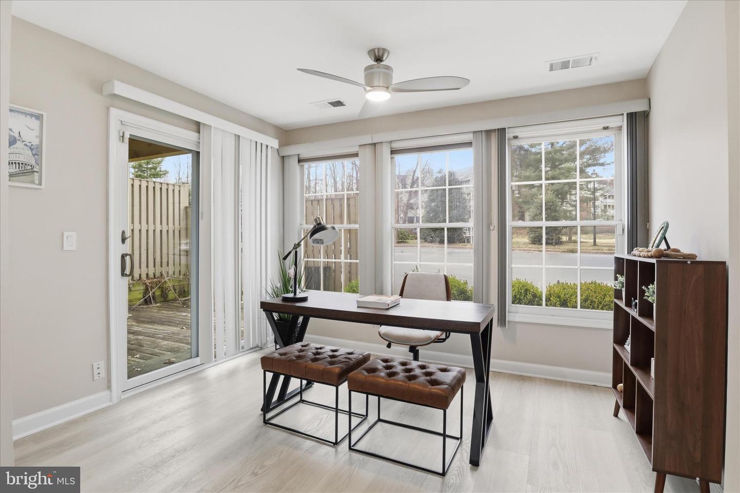 12008 RIDGE KNOLL DR #7, FAIRFAX, Virginia 22033, 2 Bedrooms Bedrooms, 4 Rooms Rooms,2 BathroomsBathrooms,Residential,For sale,12008 RIDGE KNOLL DR #7,VAFX2293130 MLS # VAFX2293130 12008 RIDGE KNOLL DR #7, FAIRFAX, Virginia 22033, 2 Bedrooms Bedrooms, 4 Rooms Rooms,2 BathroomsBathrooms,Residential,For sale,12008 RIDGE KNOLL DR #7,VAFX2293130 MLS # VAFX2293130