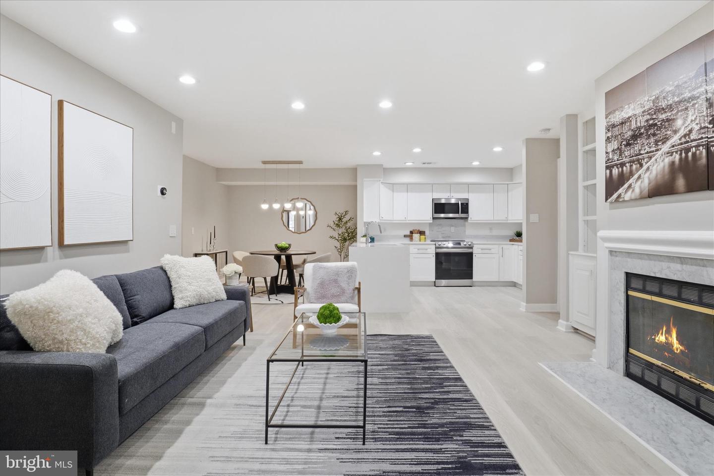 12008 RIDGE KNOLL DR #7, FAIRFAX, Virginia 22033, 2 Bedrooms Bedrooms, 4 Rooms Rooms,2 BathroomsBathrooms,Residential,For sale,12008 RIDGE KNOLL DR #7,VAFX2293130 MLS # VAFX2293130 12008 RIDGE KNOLL DR #7, FAIRFAX, Virginia 22033, 2 Bedrooms Bedrooms, 4 Rooms Rooms,2 BathroomsBathrooms,Residential,For sale,12008 RIDGE KNOLL DR #7,VAFX2293130 MLS # VAFX2293130