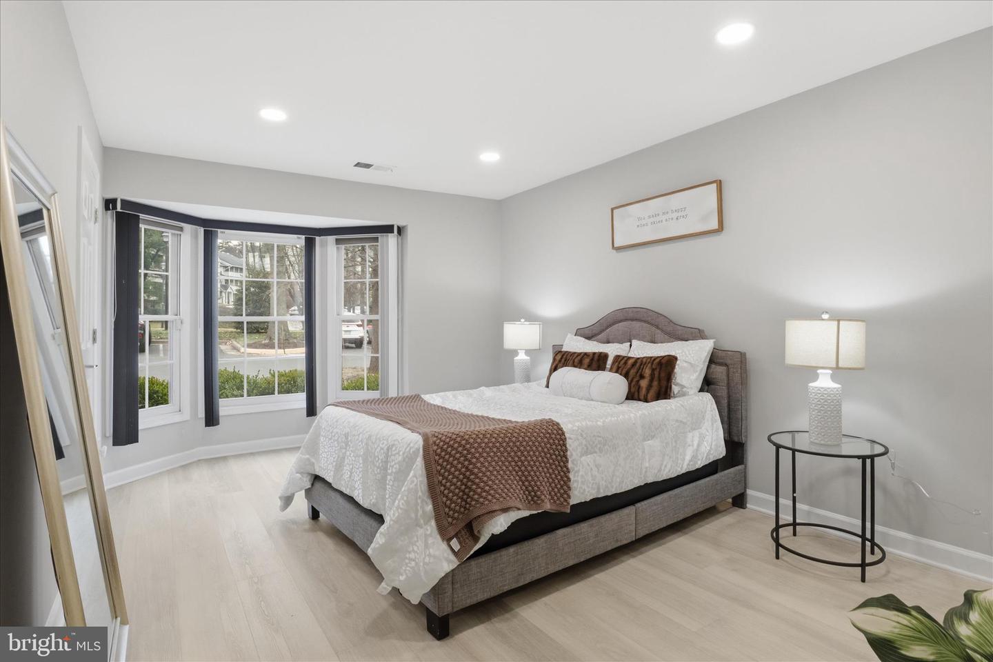 12008 RIDGE KNOLL DR #7, FAIRFAX, Virginia 22033, 2 Bedrooms Bedrooms, 4 Rooms Rooms,2 BathroomsBathrooms,Residential,For sale,12008 RIDGE KNOLL DR #7,VAFX2293130 MLS # VAFX2293130 12008 RIDGE KNOLL DR #7, FAIRFAX, Virginia 22033, 2 Bedrooms Bedrooms, 4 Rooms Rooms,2 BathroomsBathrooms,Residential,For sale,12008 RIDGE KNOLL DR #7,VAFX2293130 MLS # VAFX2293130