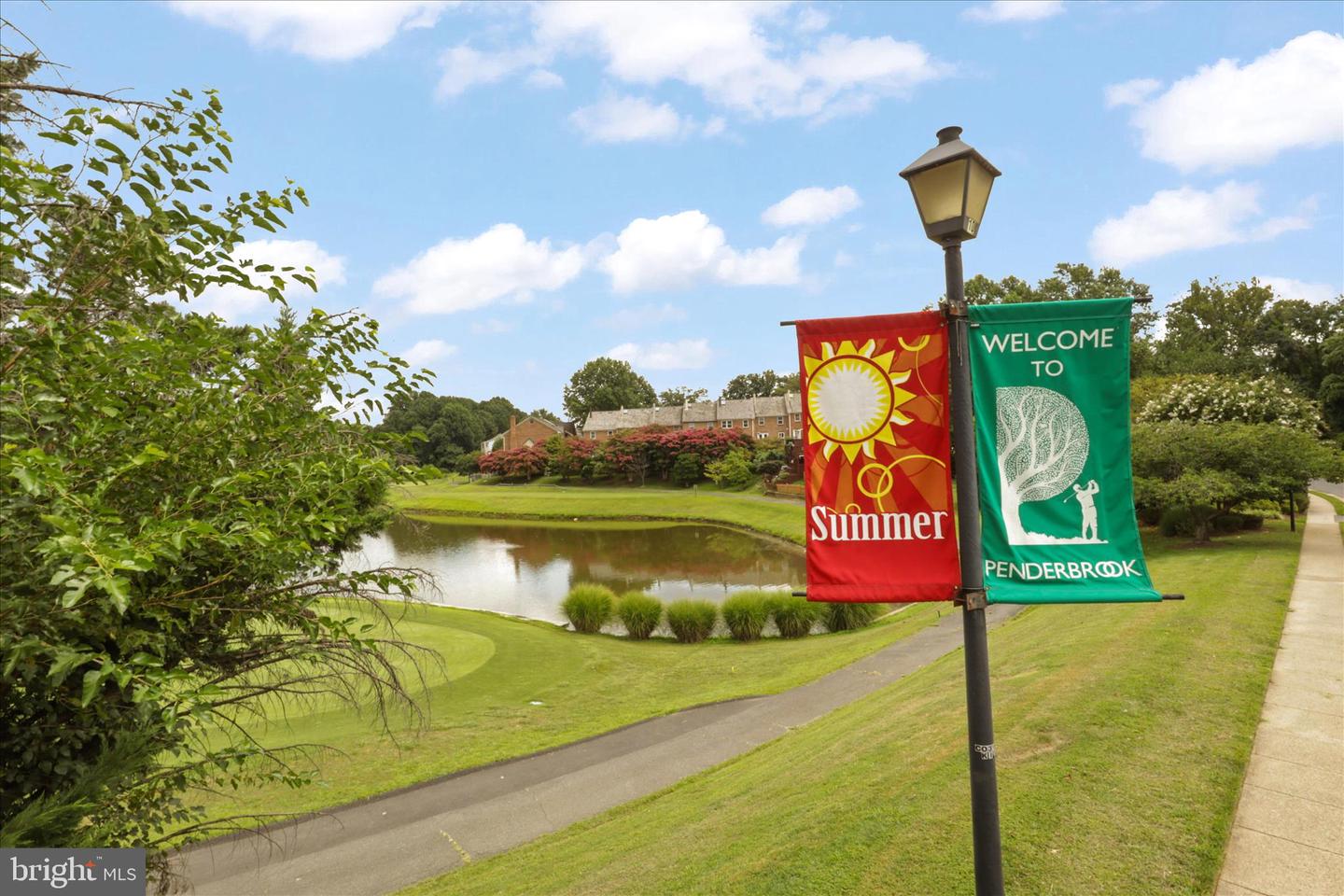 12008 RIDGE KNOLL DR #7, FAIRFAX, Virginia 22033, 2 Bedrooms Bedrooms, 4 Rooms Rooms,2 BathroomsBathrooms,Residential,For sale,12008 RIDGE KNOLL DR #7,VAFX2293130 MLS # VAFX2293130 12008 RIDGE KNOLL DR #7, FAIRFAX, Virginia 22033, 2 Bedrooms Bedrooms, 4 Rooms Rooms,2 BathroomsBathrooms,Residential,For sale,12008 RIDGE KNOLL DR #7,VAFX2293130 MLS # VAFX2293130