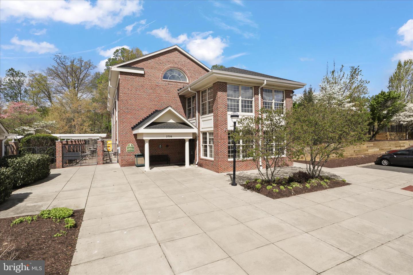 12008 RIDGE KNOLL DR #7, FAIRFAX, Virginia 22033, 2 Bedrooms Bedrooms, 4 Rooms Rooms,2 BathroomsBathrooms,Residential,For sale,12008 RIDGE KNOLL DR #7,VAFX2293130 MLS # VAFX2293130 12008 RIDGE KNOLL DR #7, FAIRFAX, Virginia 22033, 2 Bedrooms Bedrooms, 4 Rooms Rooms,2 BathroomsBathrooms,Residential,For sale,12008 RIDGE KNOLL DR #7,VAFX2293130 MLS # VAFX2293130