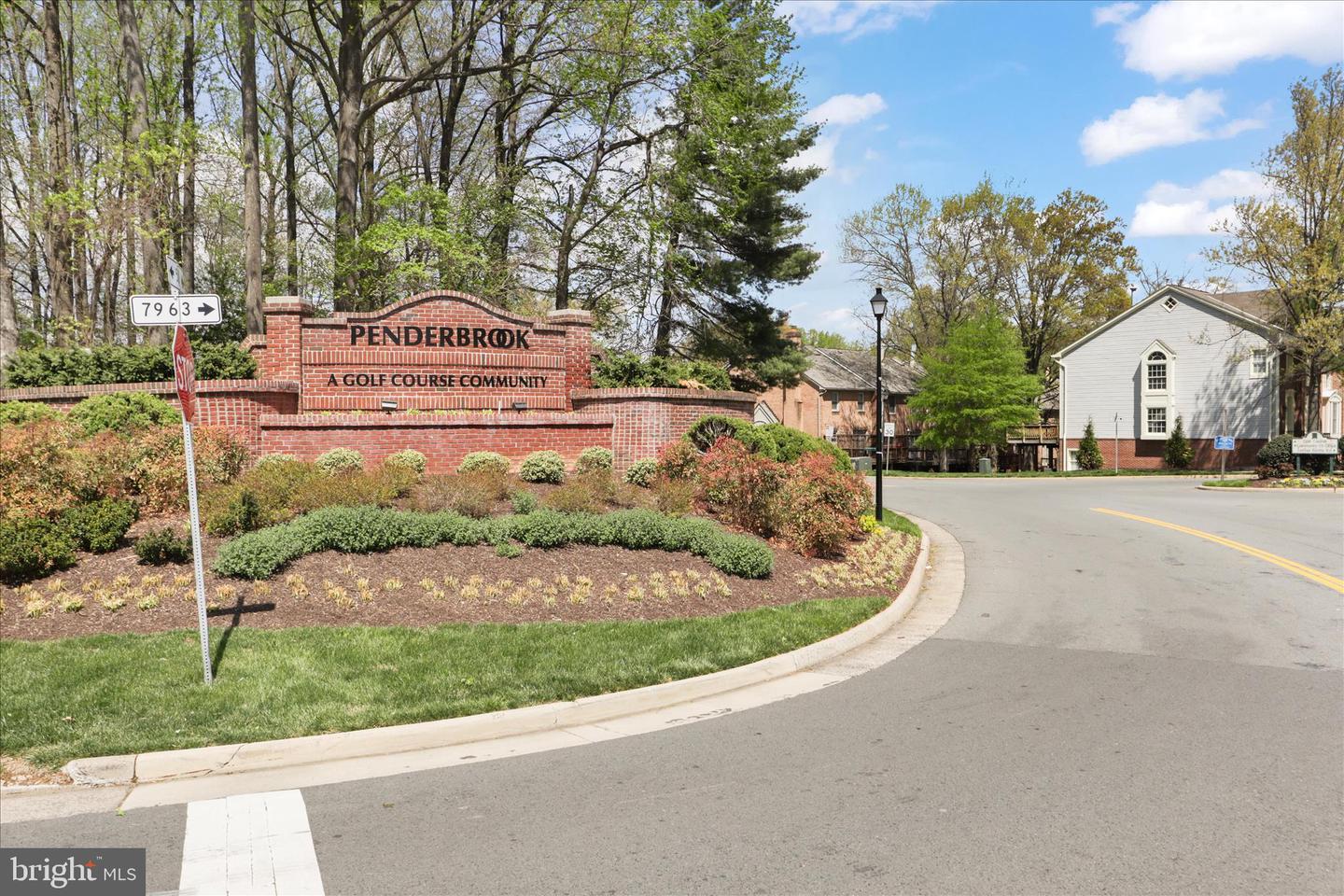 12008 RIDGE KNOLL DR #7, FAIRFAX, Virginia 22033, 2 Bedrooms Bedrooms, 4 Rooms Rooms,2 BathroomsBathrooms,Residential,For sale,12008 RIDGE KNOLL DR #7,VAFX2293130 MLS # VAFX2293130 12008 RIDGE KNOLL DR #7, FAIRFAX, Virginia 22033, 2 Bedrooms Bedrooms, 4 Rooms Rooms,2 BathroomsBathrooms,Residential,For sale,12008 RIDGE KNOLL DR #7,VAFX2293130 MLS # VAFX2293130