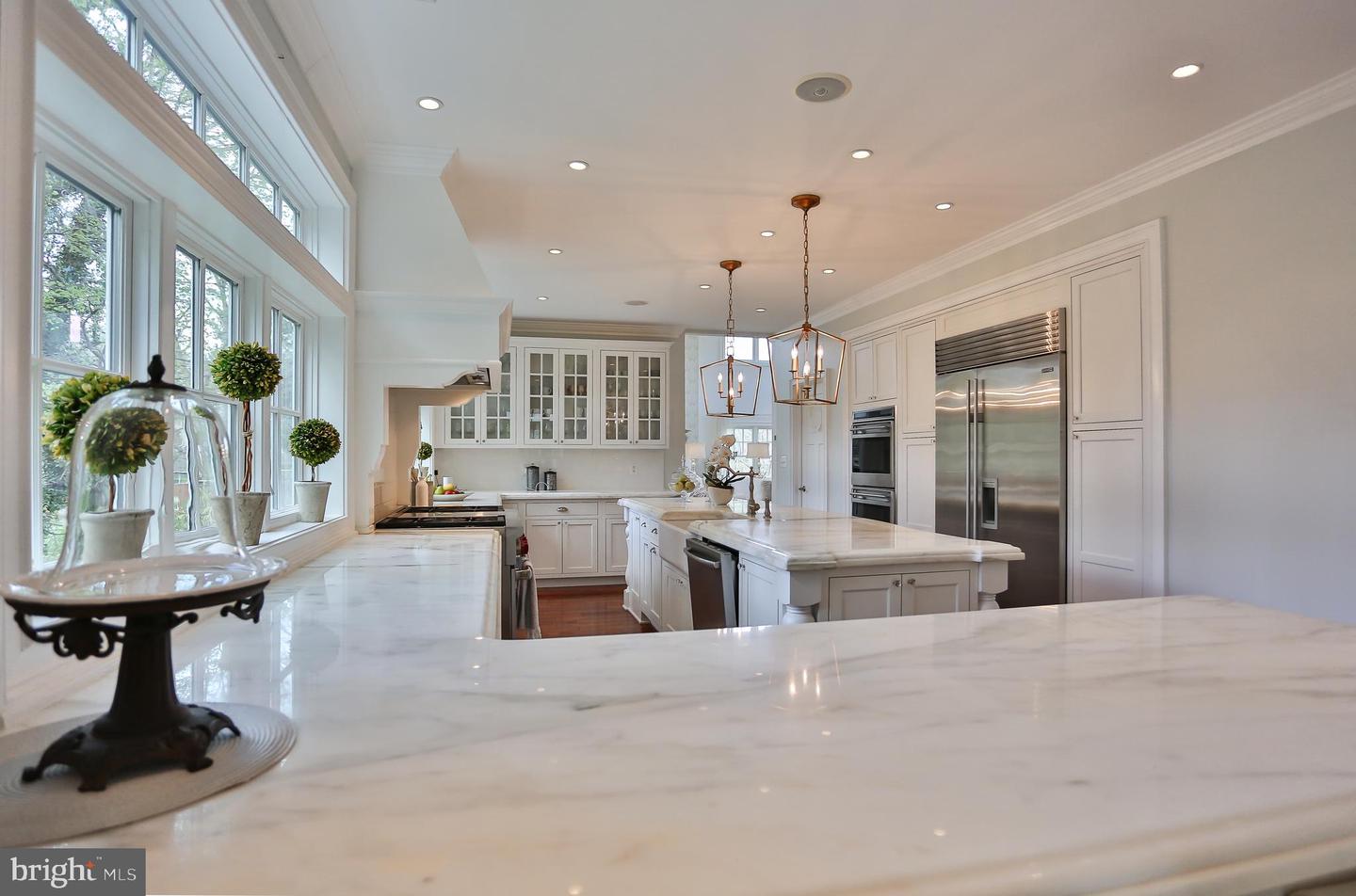 6329 LINWAY TER, MCLEAN, Virginia 22101, 8 Bedrooms Bedrooms, ,7 BathroomsBathrooms,Residential,For sale,6329 LINWAY TER,VAFX2293346 MLS # VAFX2293346