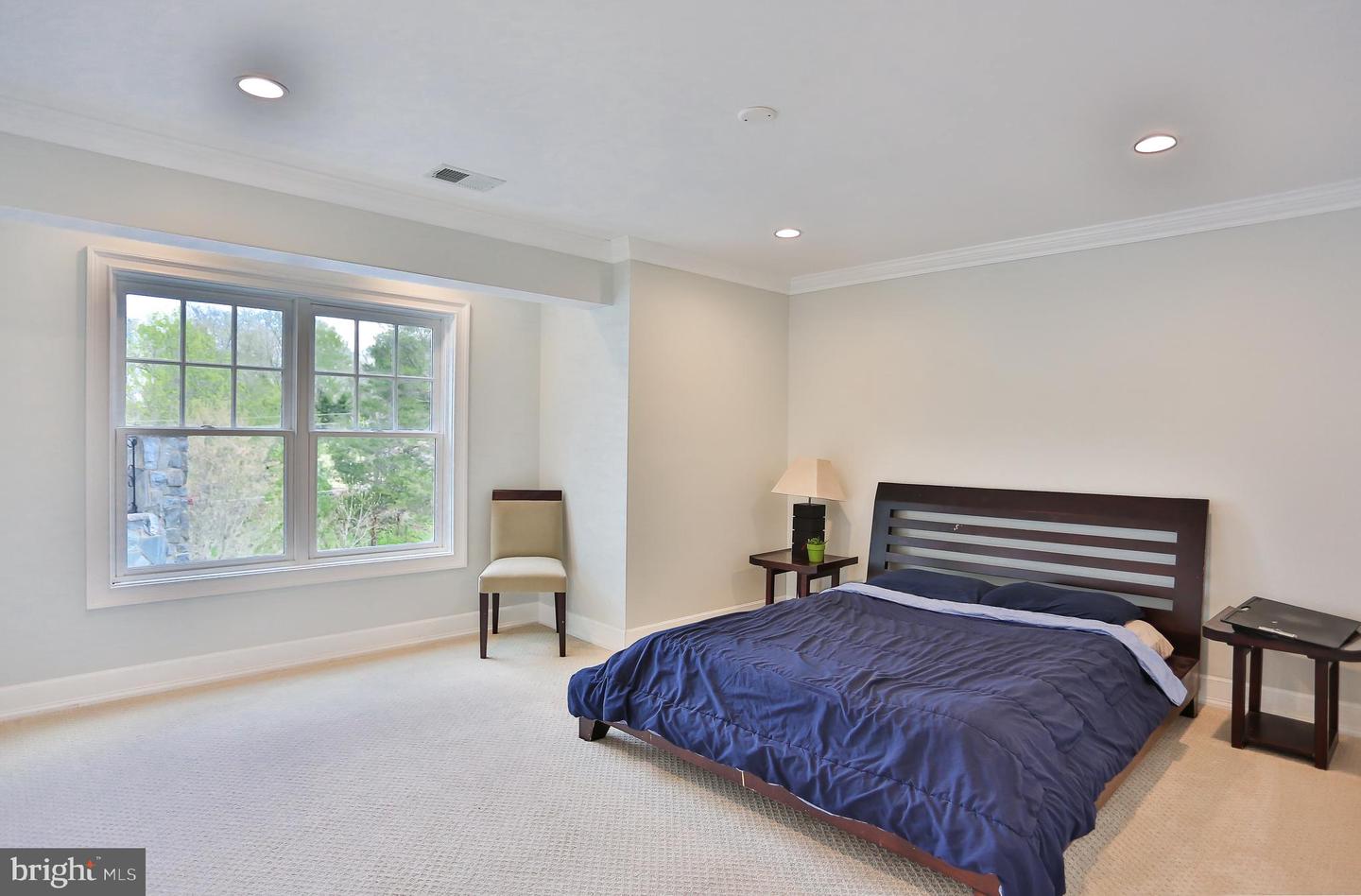 6329 LINWAY TER, MCLEAN, Virginia 22101, 8 Bedrooms Bedrooms, ,7 BathroomsBathrooms,Residential,For sale,6329 LINWAY TER,VAFX2293346 MLS # VAFX2293346