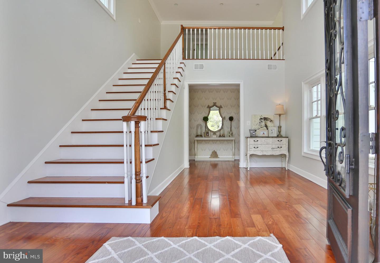 6329 LINWAY TER, MCLEAN, Virginia 22101, 8 Bedrooms Bedrooms, ,7 BathroomsBathrooms,Residential,For sale,6329 LINWAY TER,VAFX2293346 MLS # VAFX2293346