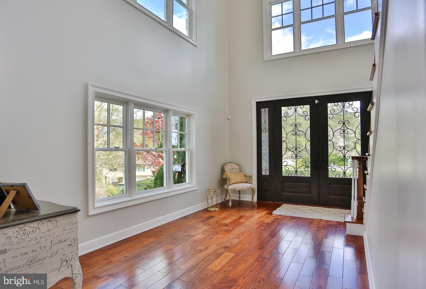 6329 LINWAY TER, MCLEAN, Virginia 22101, 8 Bedrooms Bedrooms, ,7 BathroomsBathrooms,Residential,For sale,6329 LINWAY TER,VAFX2293346 MLS # VAFX2293346