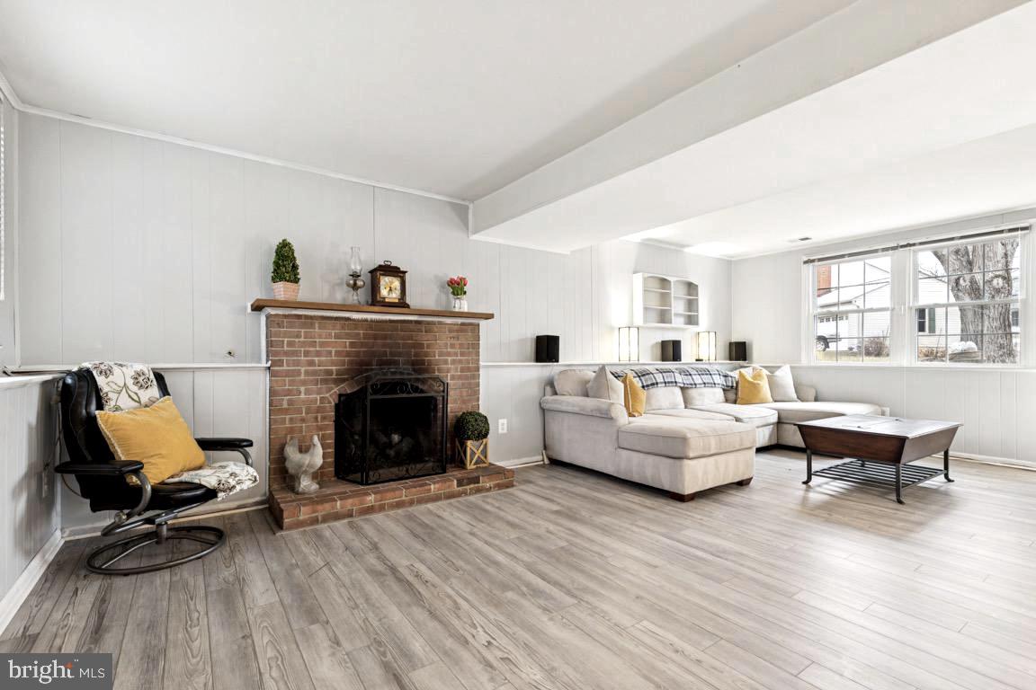 2405 TATNUCK CT, HERNDON, Virginia 20171, 5 Bedrooms Bedrooms, ,3 BathroomsBathrooms,Residential,For sale,2405 TATNUCK CT,VAFX2293528 MLS # VAFX2293528